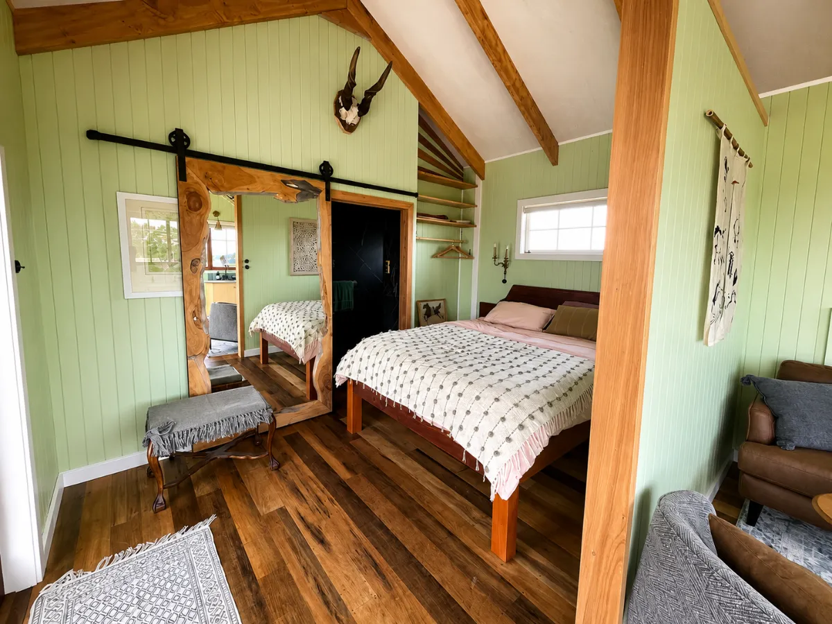 Rustic bedroom build